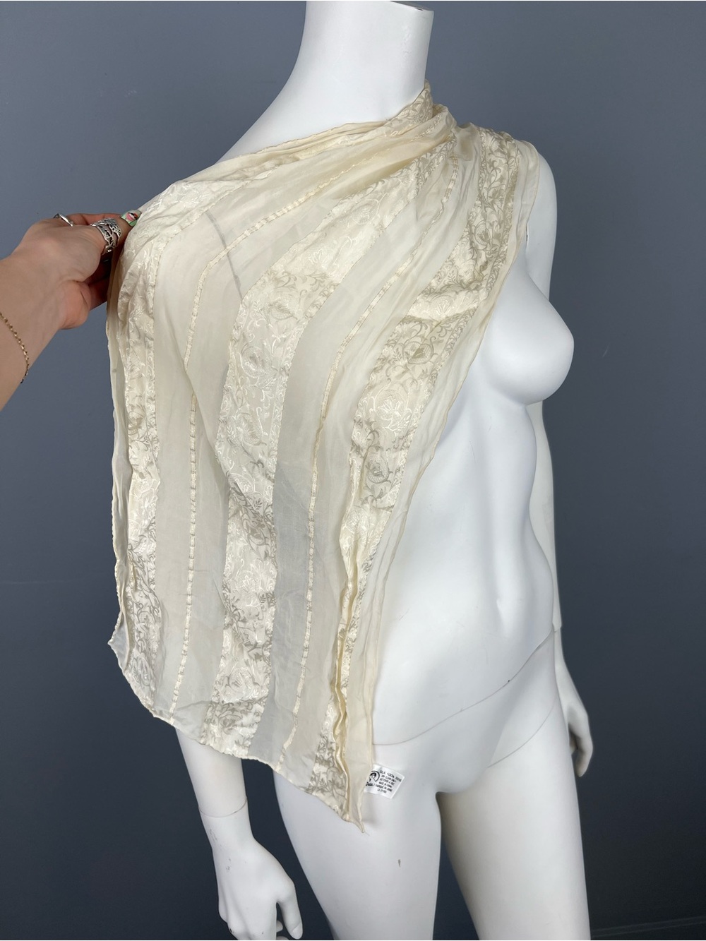 100% Silk Kareta Elegant Cream Lace Stripe Scarf - Women's Accessory